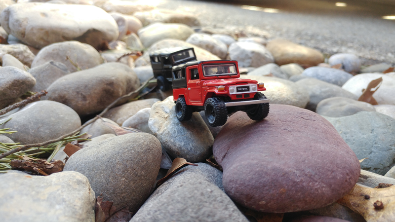 Illustration for article titled Car Week Day 1: RED Toyota FJ43